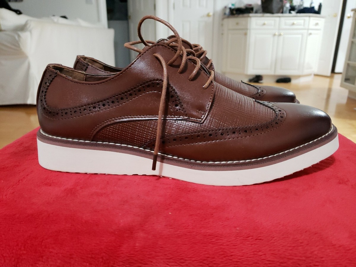 MEN'S XR XRAY BROWN WING TIP OXFORD SHOE SZ 9.5M XRW1478. NEW