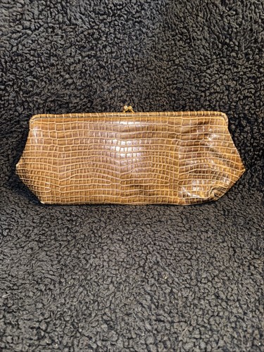 Unbranded Croc Skin Wallet Clutch P16
