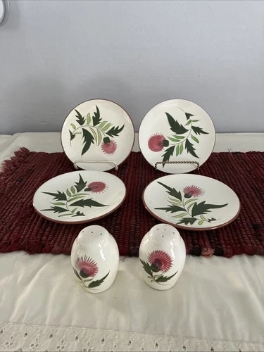 Vintage Antique Lot Of Six Pieces Of Stangl Thistle Pieces.