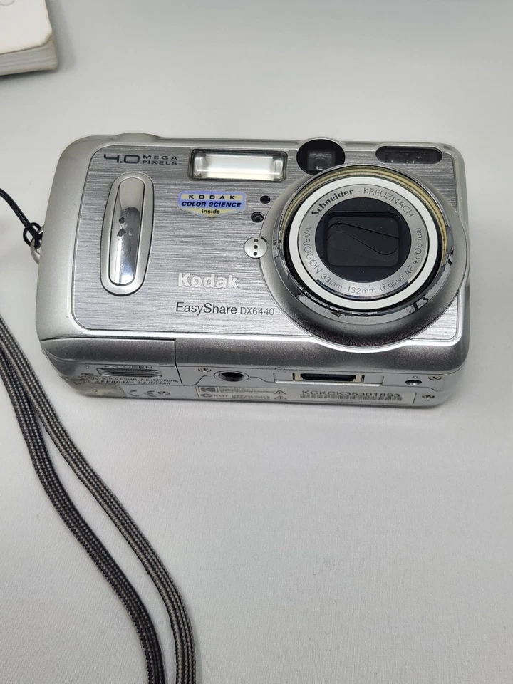 Kodak EasyShare / dock DX6440 4.0 MP Point & Shoot Digital Camera Silver Tested - Image 3 of 4