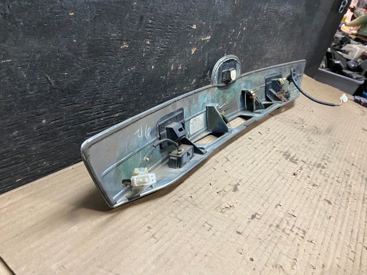 2007-2009 Mazda CX-9 Trunk Lid Garnish Panel Molding Trim Backup 2007-2009 Mazda CX-9 Trunk Lid Garnish Panel Molding Trim Backup