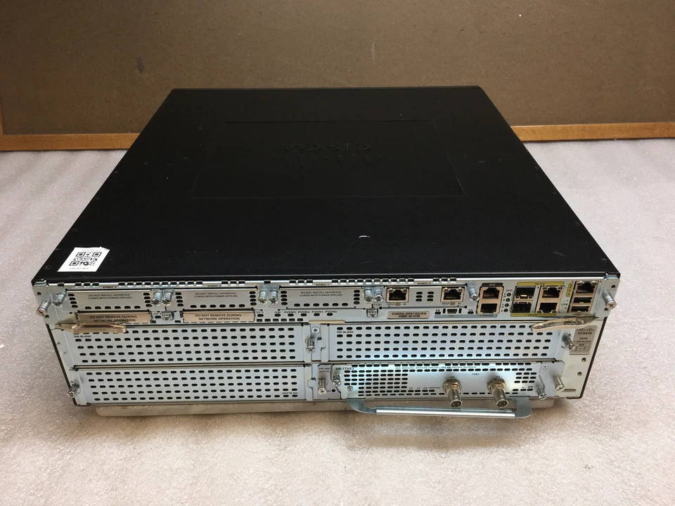 Cisco 3945 3900 Series Integrated Service Router CISCO3945/K9 + C3900-SPE150/K9 - Image 4 of 4