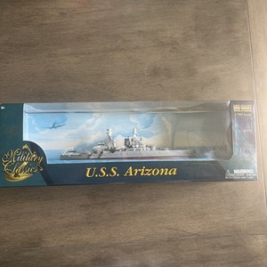 GEARBOX Military Classics: U.S.S Arizona  BB-39 Die Cast Battle Ship