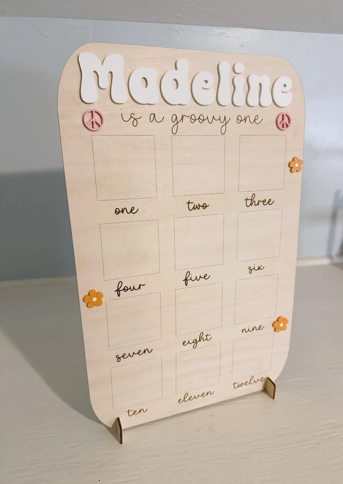 Placa personalizada do 1º ano - Placa de marco - Groovy - Imagem 3 de 4