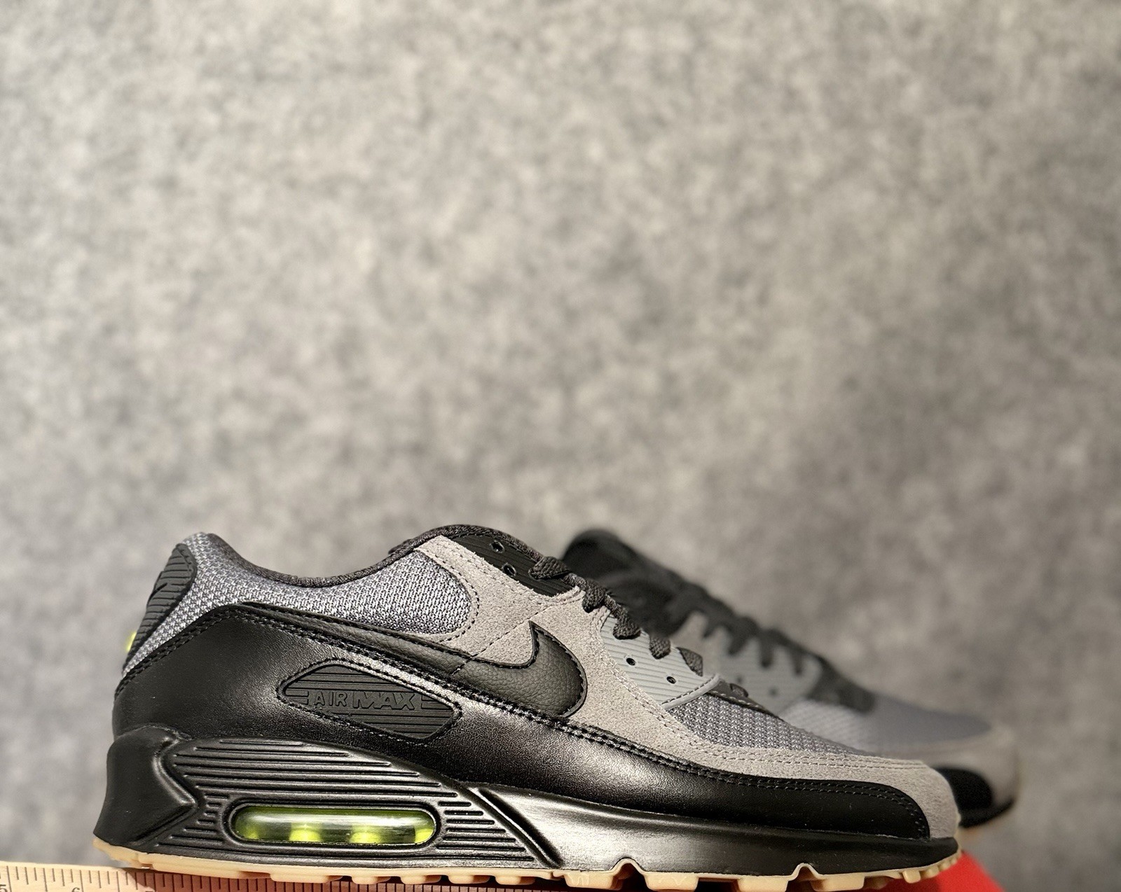 New NIKE Air Max 90 Classic Retro Men's Athletic Sneakers gray black Size 12 thumbnail 4