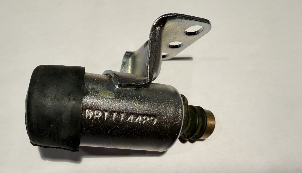 1970-1971 426 Hemi Carter AFB 340 440 Six Pack 71 340 Idle