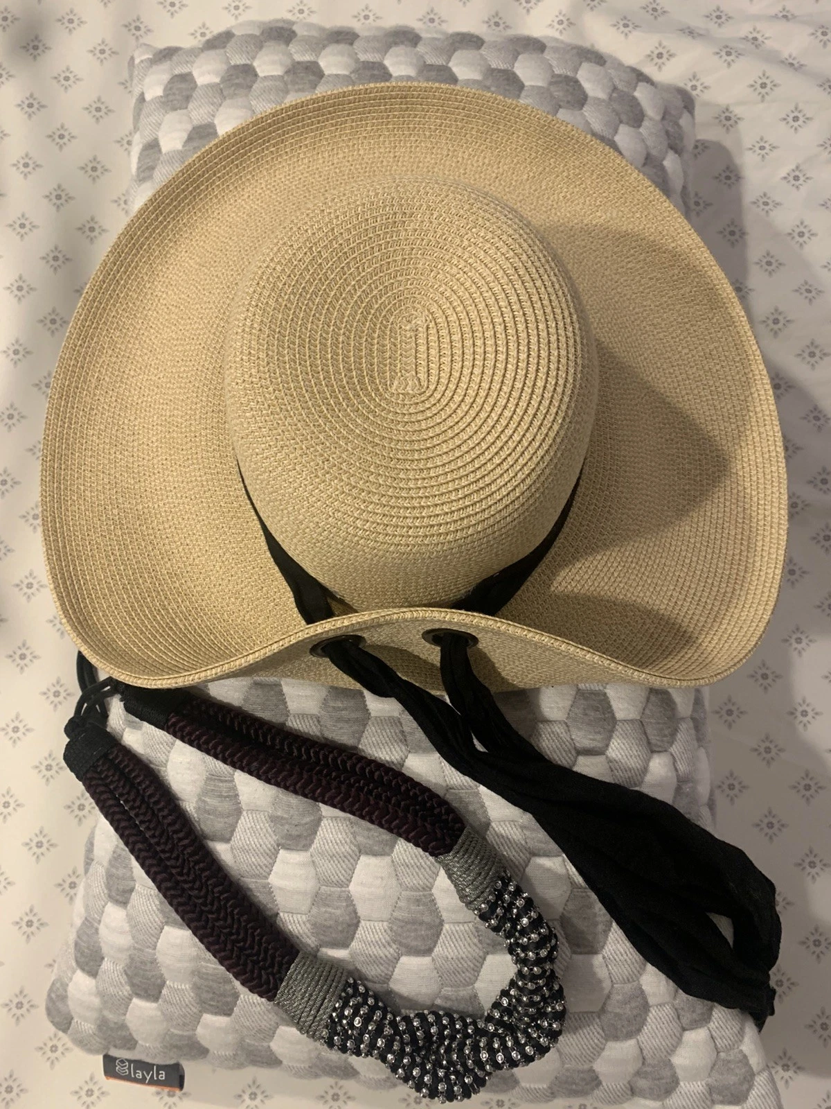 San Diego Hat Company - chic fun in the sun - women - ribbons - new