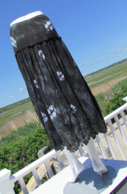 NEW M The Pyramid Collection skirt tie dye tiered boho black gray lace groovy oo
