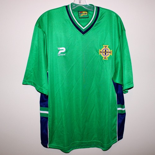 mint unworn Patrick Northern Ireland 2002-03 home football shirt jersey 46/48"
