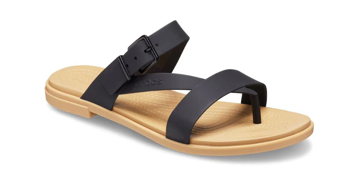 Toe post crocs sales