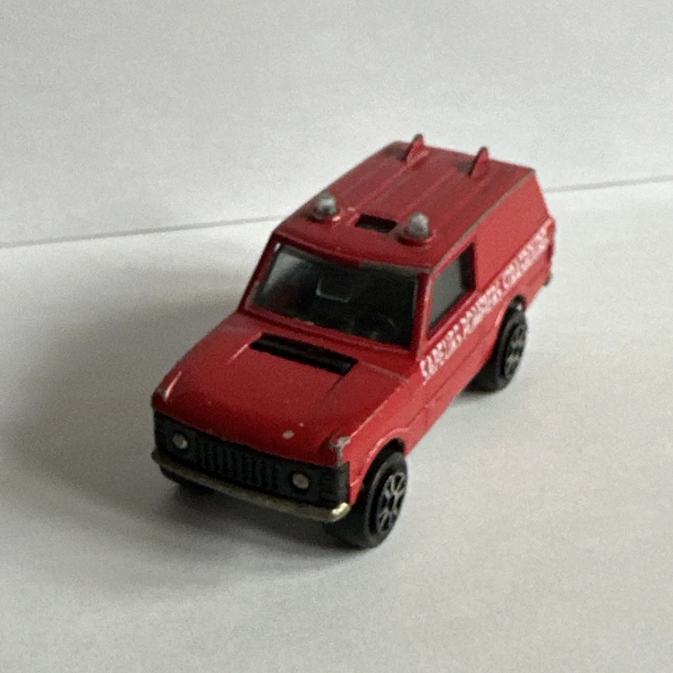 Voiture Miniature Majorette - Range Rover Sapeurs Pompiers Strasbourg - 246 1:60 - Photo 2/4