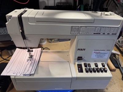 Elektrische Nähmaschine PFAFF Hobbymatic 919 Fußpedal Zubehör