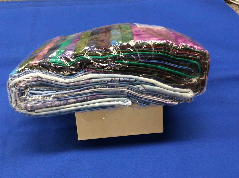 Quilts By The Bay, "Misty Mountain Pond", 80 x 80 inches eBay