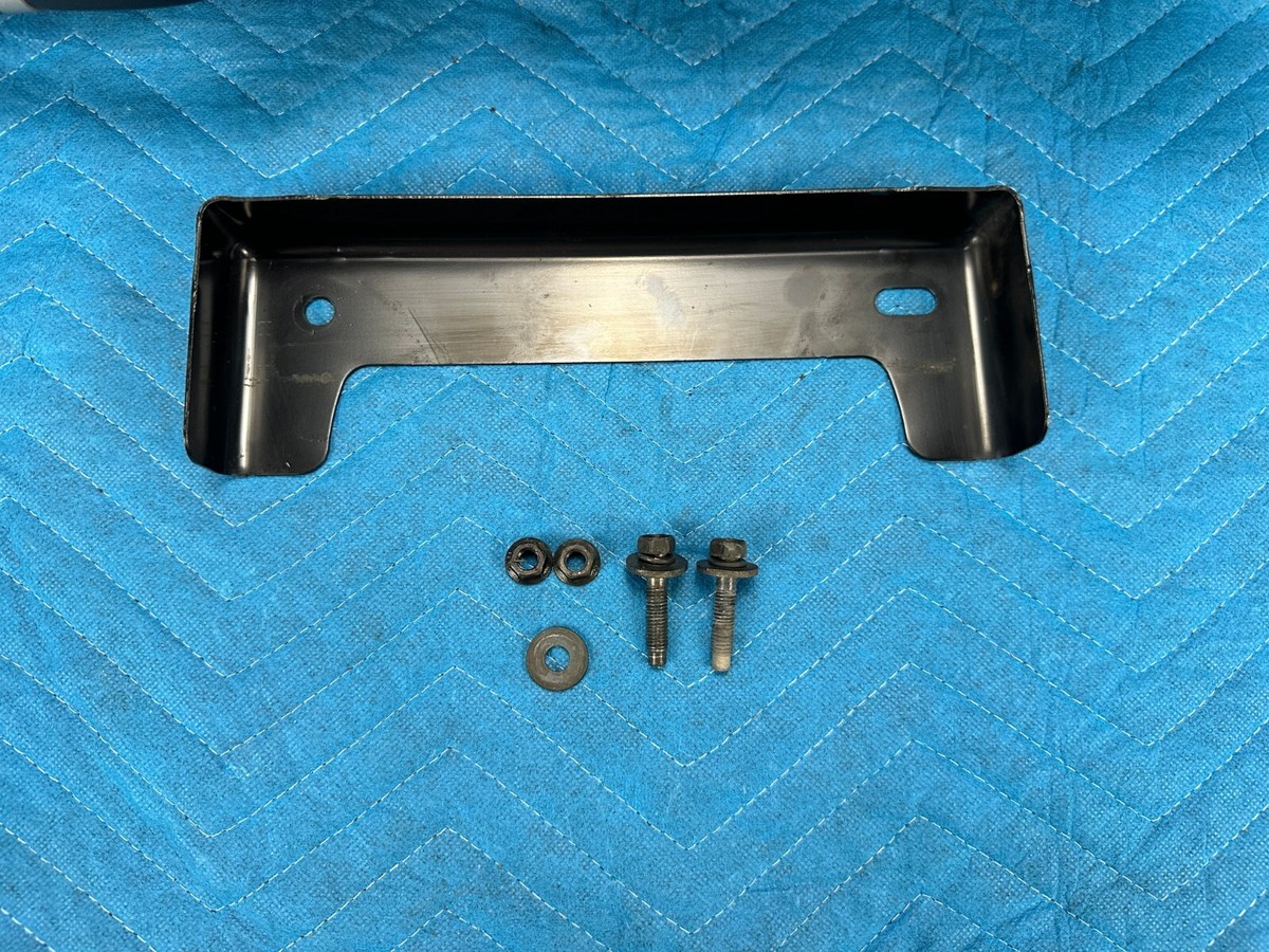 Nissan Titan XD 5.0L Diesel DEF Urea Reservoir Tank 20411-9FU0D