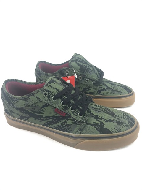 vans chukka low womens
