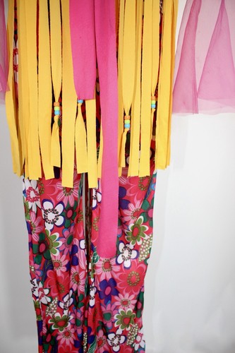 Girls Pink Yellow Groovy Flower Power Hippie 1960s 70s Fancy Dress Age 9 10 11 - Picture 3 of 4