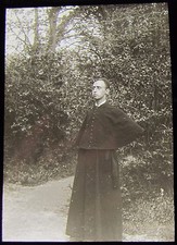 Glass Magic Lantern Slide WILLIE AT MILDENHALL C1910 PHOTO SUFFOLK PRIEST 