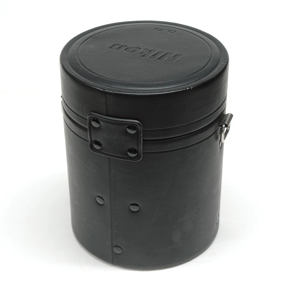 Estuche rígido para lentes Nikon CL-74 - para lentes Nikon 28-70 mm f/2,8D AF-S Nikkor Foto 4 de 4