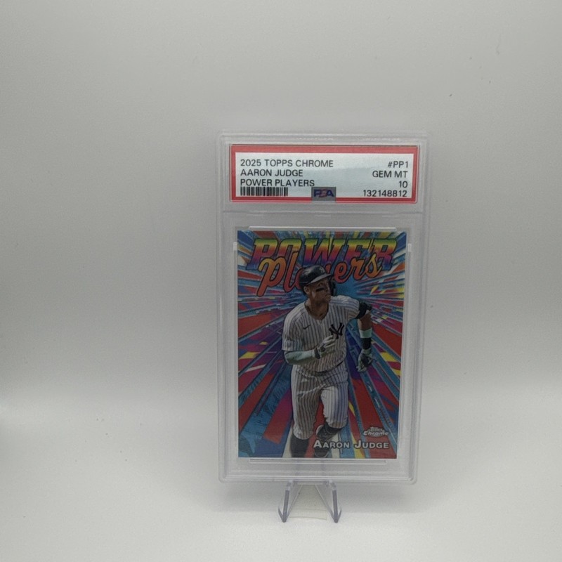 Topps 2025 Chrome Aaron Judge Power Players PP-1 Yankees PSA 10