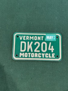 Vintage 1998 Vermont Motorcycle License Plate.  V84591