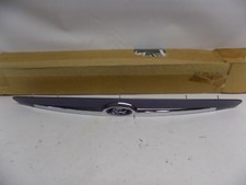 New Oem 2000 2001 Ford Taurus Trunk Lid Trim Rear Shield Moulding Yf1z13b482aad