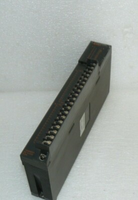 MITSUBISHI AY51 OUTPUT MODULE TRIAC SINK 32POINT 12/24V