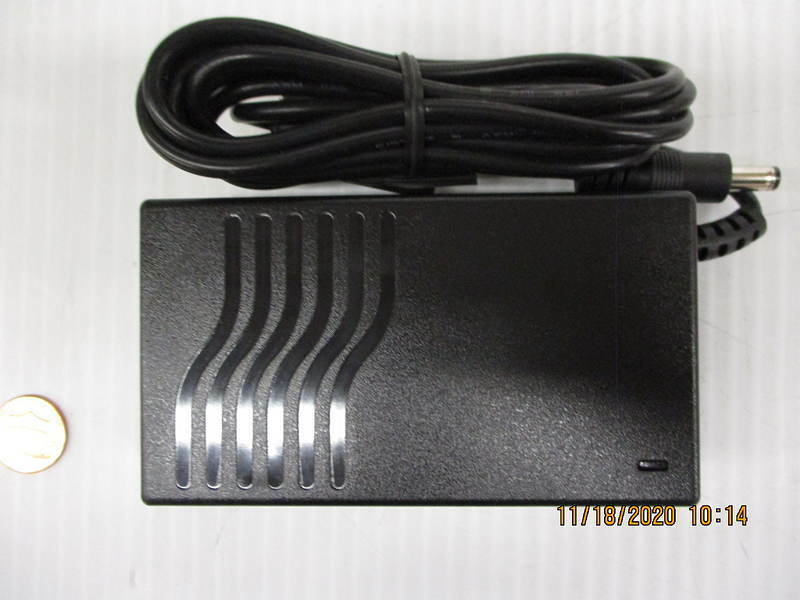 Open Box, Tiger Power, TG-4201-15V, 15V AC Adapter
