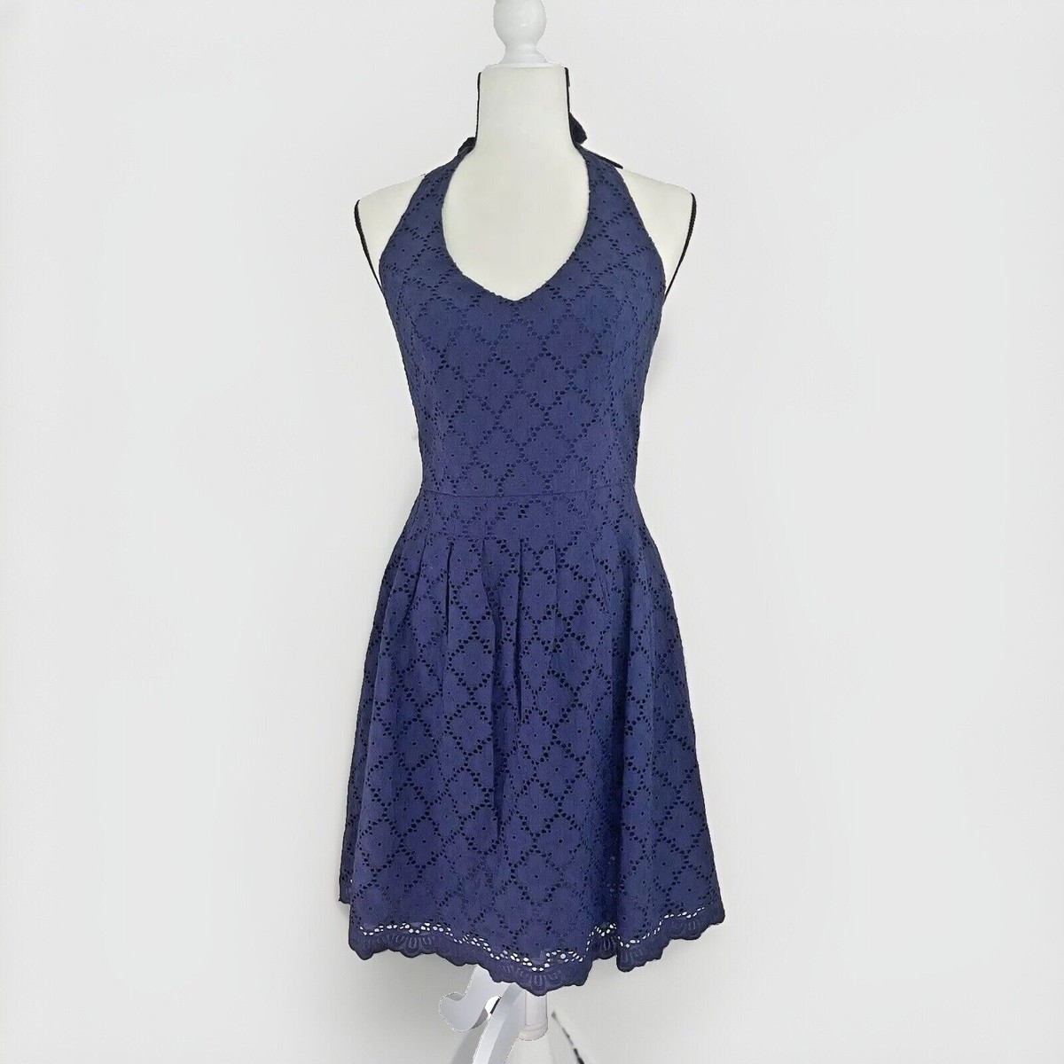 EUC LILLY PULITZER Ross Halter Dress, True Navy Charleston Eyelet, Blue, Sz 4