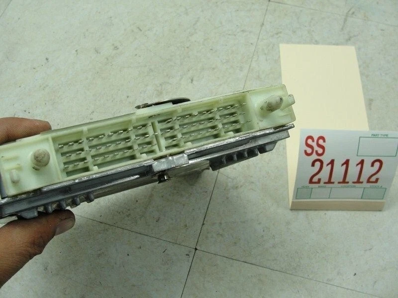 Automatic Transmission Control Module 850 1995 VOLVO TCM ECU BCM Computer Unit - Image 4 of 4