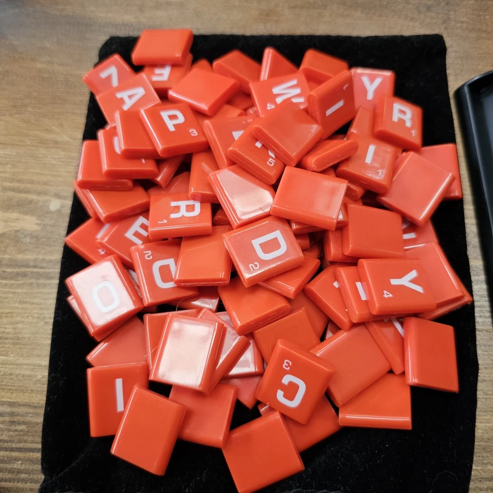 Scrabble Electronic Scoring 100 Red Letter Tiles And 4 Tile Racks OEM  - Image 2 of 4