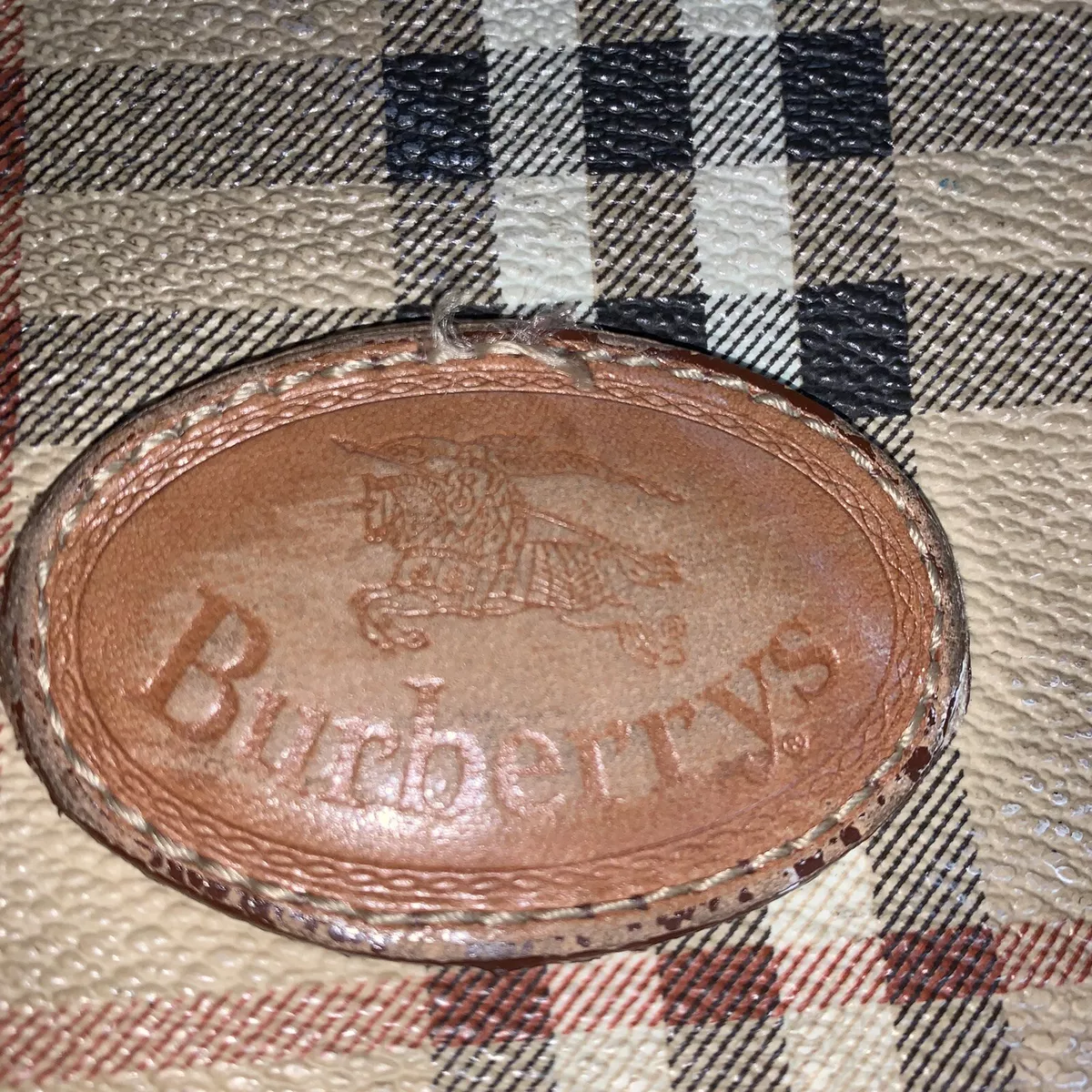 vintage authentic BURBERRY travel / gym computer bag w/shoulder strap NOVA CHECK vintage authentic BURBERRY travel / gym computer bag w/shoulder strap NOVA CHECK
