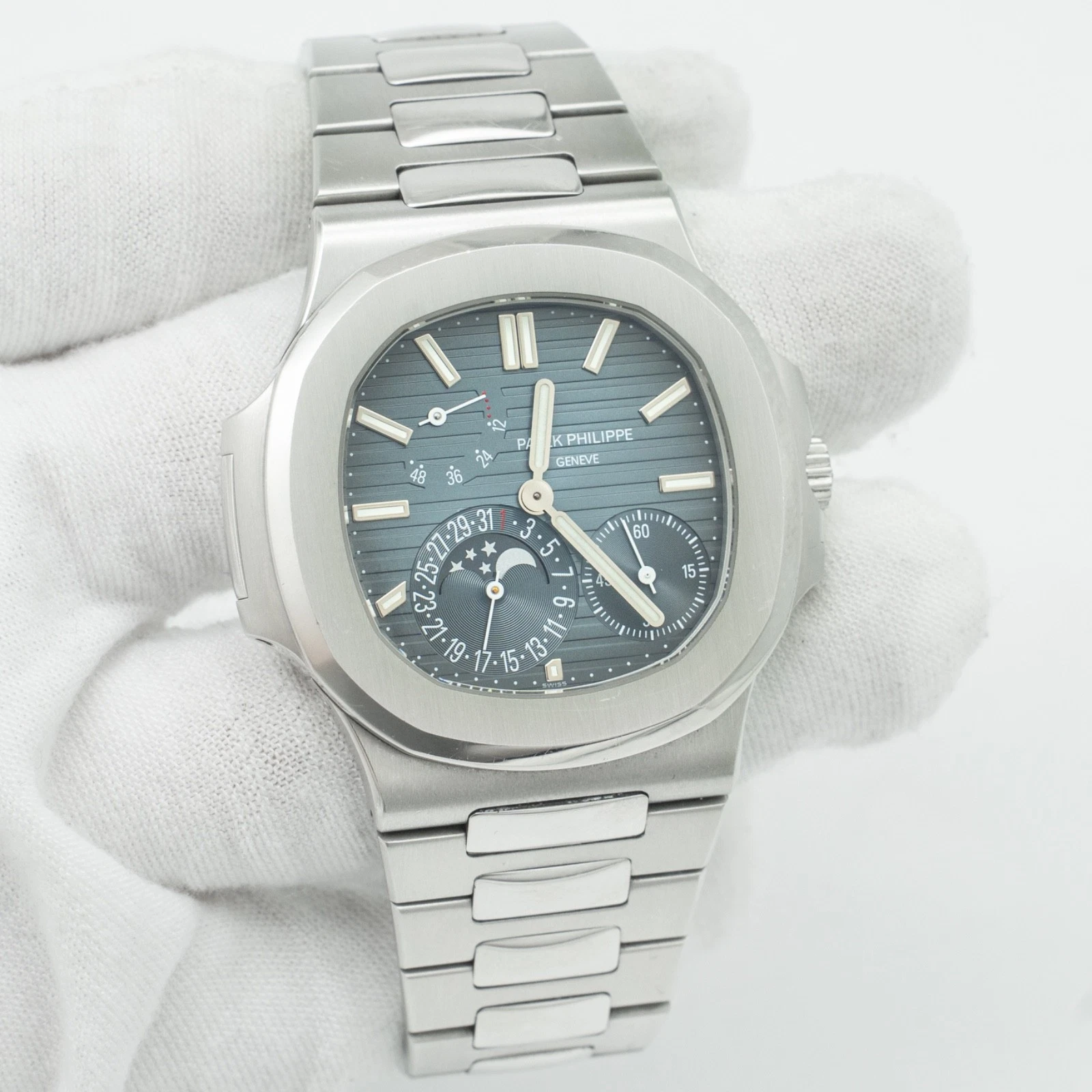 Patek Philippe Nautilus 5712/1A-001 Blue Dial