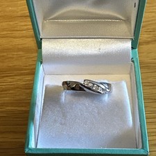 Hallmarked 375 9ct White Gold 375 CZ Channel Set Crossover Ring UK M USA 6 2.61g