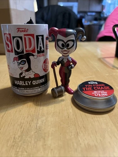 Funko Soda DC Comics Harley Quinn CHASE Metallic 1/2,000 2021 Summer Convention