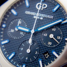 Girard Perregaux Laureato Chronograph (Ref. 81020-11-431-11A) 42 mm 7