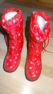 Winterstiefel gefüttert Gr. 38 Mädchen rot mit silber Schneeflocken NEU