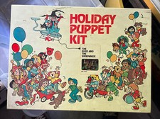 1977 Vintage Holiday Puppet Kit - The Elves And The Shoemaker MK-2802