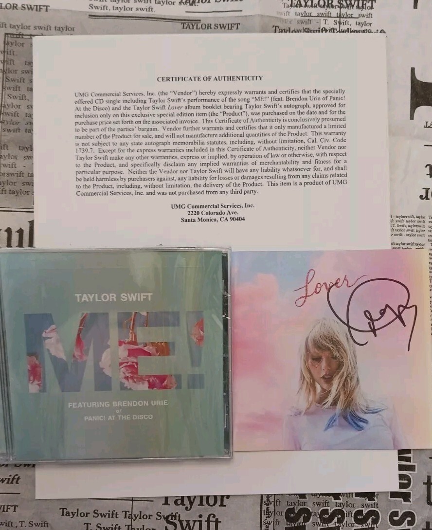 Taylor Swift サインCD Taylor Swift Signed Autograph Debut Framed CD Display - Ready to