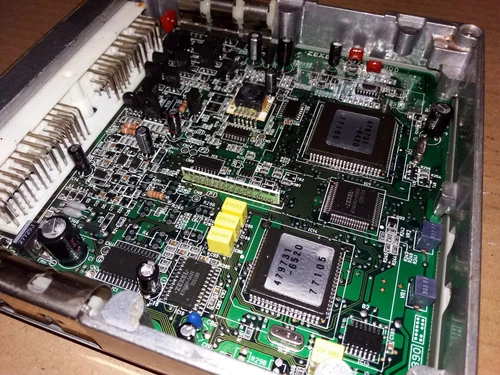 NISSAN EL GRAND 1997-2002 23710 VE320 Ecu Ecm oem jdm used 23710VE320 used - Picture 4 of 6