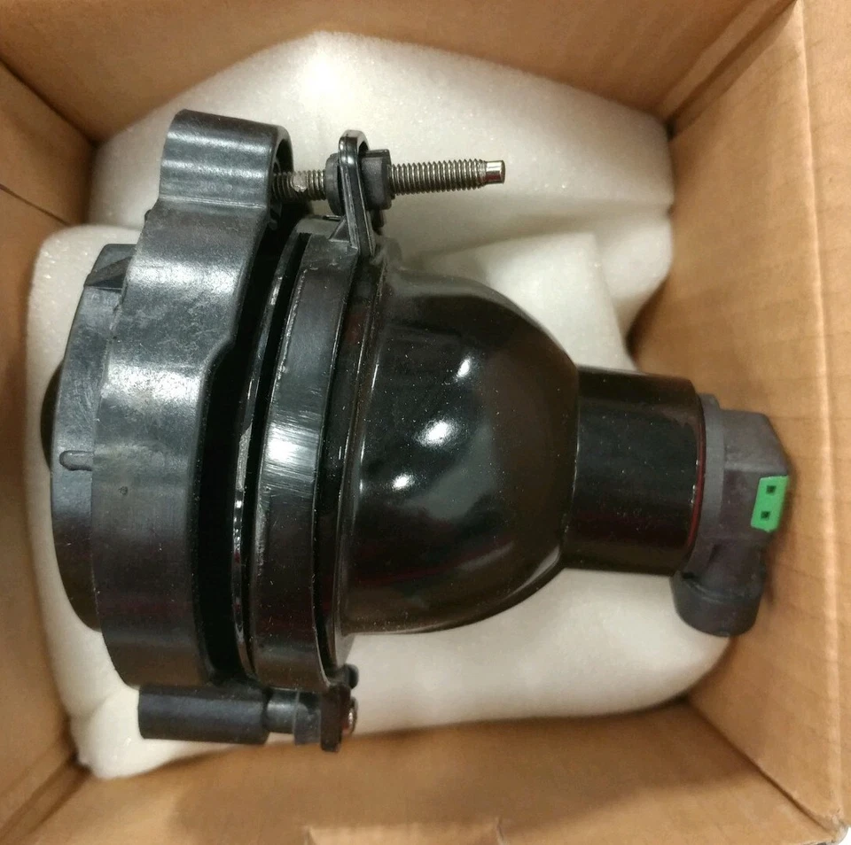 Nuevo GM2593157C CAPA LH=RH luz antiniebla lateral para Saturn Vue 2002-2016 Foto 3 de 4