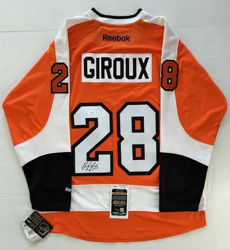 Claude Giroux Signed Philadelphia Flyers Jersey JSA COA #28 Authentic NWT NHL