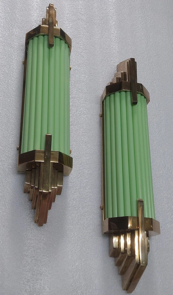 Skyscraper Vintage Art Deco Wall Sconce Light – Brass & Opaline Green Glass - Image 3 of 4