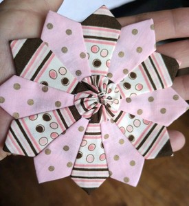 12 Mini Dresden Plate Quilt Blocks. 5 In Finished Edges Pre Washed Cotton