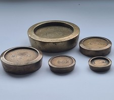 Vintage AVERY Ltd Brass Scale Weights Set 1lb 8oz 4oz 2oz 1oz Balance Scale