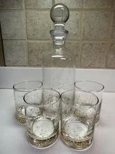 Fitz and Floyd Gold Confetti Decanter with 4 Glasses