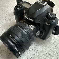 NIKON D100 DSLR Camera
