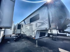 2026 Forest River Rockwood Signature FW 404SRK