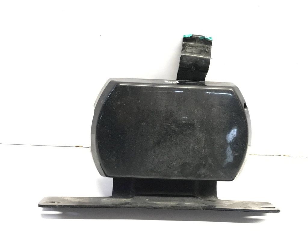 BMW 5 G30 G31 G38 2016 Distronic radar sensor 6873401 COO12101