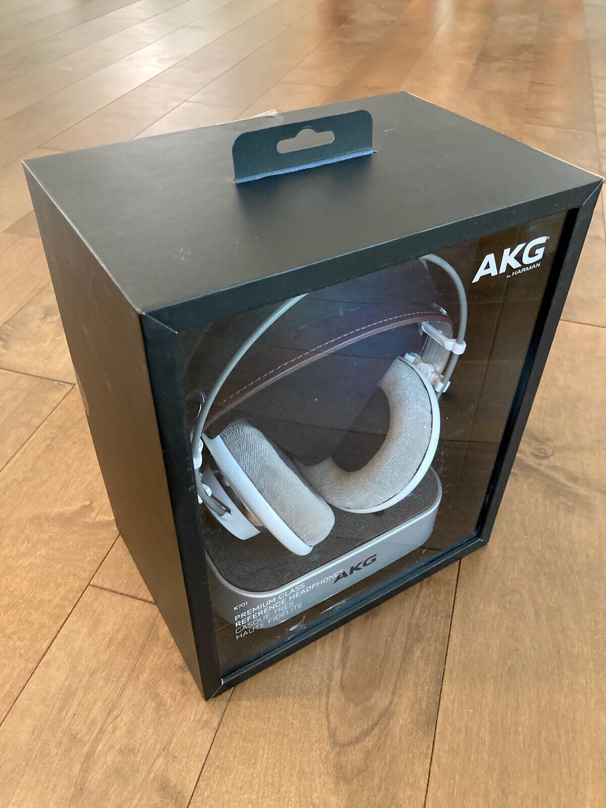 AKG K701 Premium Class Reference Headphones 2458X00180 (B-Stock)