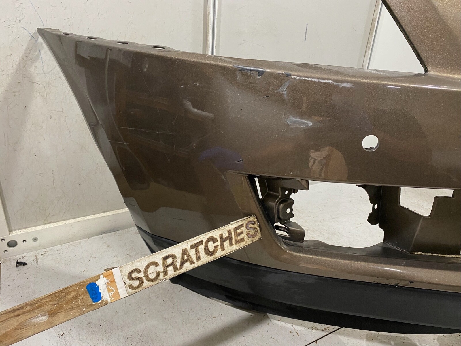 OEM 2010-2016 Cadillac SRX Front Bumper Cover # 20845711 Genuine 